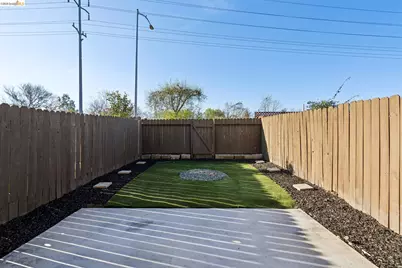 2238 Piccardo Cir, Stockton, CA 95207 - Photo 29