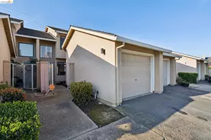 2238 Piccardo Cir, Stockton, CA 95207 - Photo 3