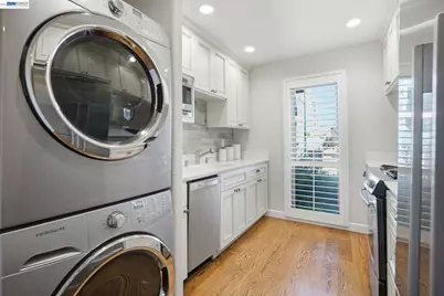 1945 Trinity Ave #1, Walnut Creek, CA 94596 - Photo 13