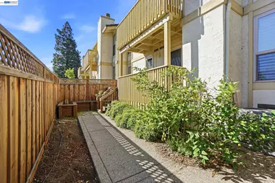 1945 Trinity Ave #1, Walnut Creek, CA 94596 - Photo 25