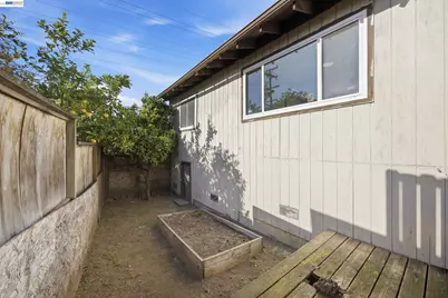 3511 Gray Street, Oakland, CA 94601 - Photo 15
