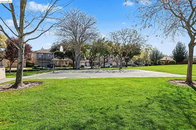 3092 Mills Dr, Brentwood, CA 94513 - Photo 35