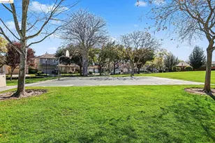 3092 Mills Dr, Brentwood, CA 94513 - Photo 35