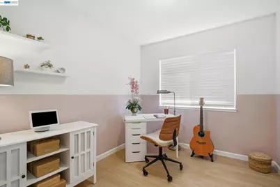 245 Famoso Plz, Union City, CA 94587 - Photo 15