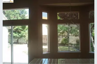 3341 Hidden Hills Ct, Antioch, CA 94531 - Photo 5