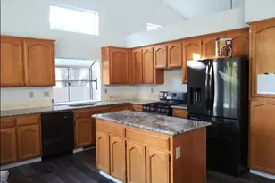 3341 Hidden Hills Ct, Antioch, CA 94531 - Photo 3