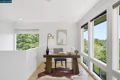 102 Hillcrest Dr, Orinda, CA 94563 - Photo 17