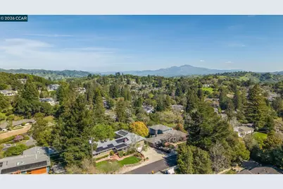 102 Hillcrest Dr, Orinda, CA 94563 - Photo 45