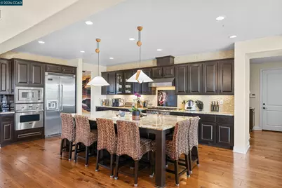 372 Falcon Crest Dr, Lompoc, CA 93436 - Photo 13