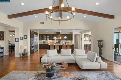 372 Falcon Crest Dr, Lompoc, CA 93436 - Photo 11