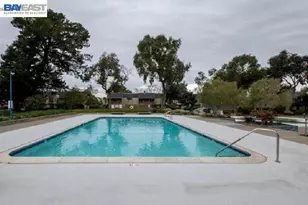 3211 Phoenix Ln, Alameda, CA 94502 - Photo 19