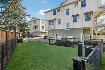 2742 Jones Rd, Walnut Creek, CA 94597 - Photo 37