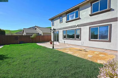 2617 Tampico Dr, Pittsburg, CA 94565 - Photo 45