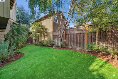 3653 Kamp Dr, Pleasanton, CA 94588 - Photo 35