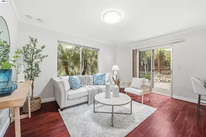 3653 Kamp Dr, Pleasanton, CA 94588 - Photo 17