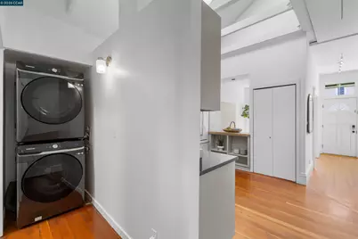 3934 Cesar Chavez St, San Francisco, CA 94131 - Photo 13