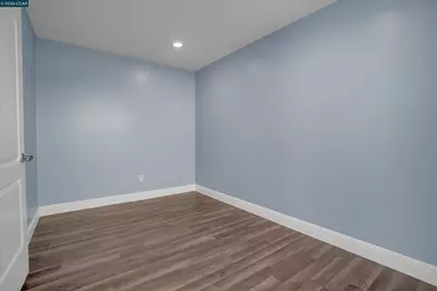 2833 Bellflower Dr, Antioch, CA 94531 - Photo 11