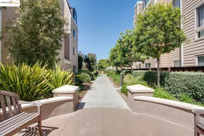 6400 Christie Ave #5209, Emeryville, CA 94608 - Photo 31
