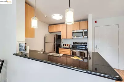 6400 Christie Ave #5209, Emeryville, CA 94608 - Photo 11