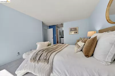 1368 Ridgecrest Rd, Pinole, CA 94564 - Photo 33