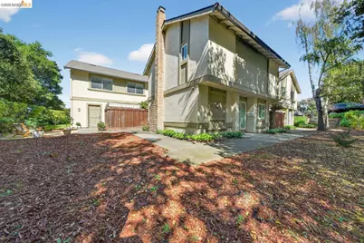 1368 Ridgecrest Rd, Pinole, CA 94564 - Photo 57
