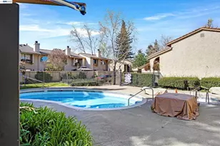 386 Garden Common, Livermore, CA 94551 - Photo 27