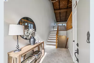 471 Ridgeview Dr, Pleasant Hill, CA 94523 - Photo 21