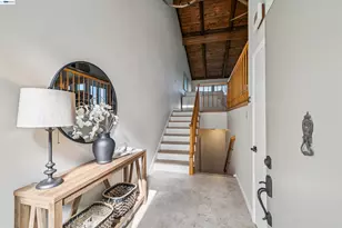 471 Ridgeview Dr, Pleasant Hill, CA 94523 - Photo 21