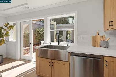 1152 Fairlawn Ct #3, Walnut Creek, CA 94595 - Photo 7