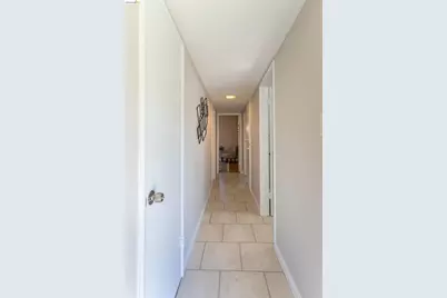 410 Fensalir Ave, Pleasant Hill, CA 94523 - Photo 11
