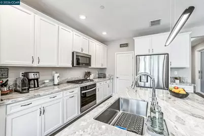 2940 Wheat Grass Street, Sacramento, CA 95833 - Photo 15