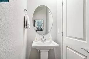 2940 Wheat Grass St, Sacramento, CA 95833 - Photo 31