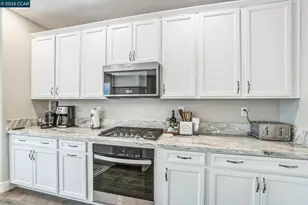 2940 Wheat Grass St, Sacramento, CA 95833 - Photo 13