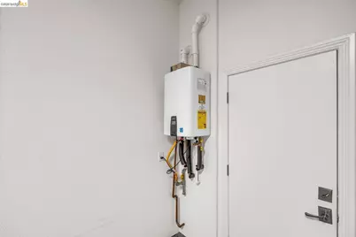 2002 Tempranillo Ln, Brentwood, CA 94513 - Photo 35