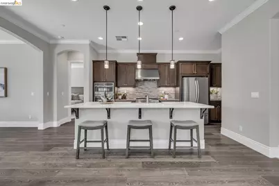 2002 Tempranillo Ln, Brentwood, CA 94513 - Photo 11