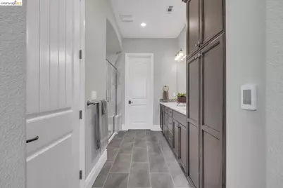 2002 Tempranillo Ln, Brentwood, CA 94513 - Photo 21