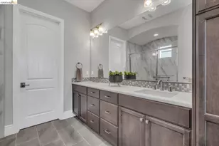 2002 Tempranillo Ln, Brentwood, CA 94513 - Photo 25