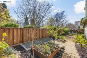 2410 Robinson Cir, Livermore, CA 94550 - Photo 43