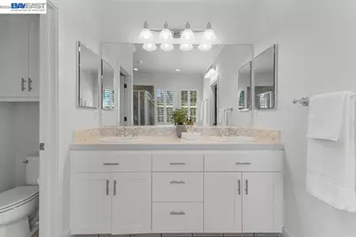 2410 Robinson Cir, Livermore, CA 94550 - Photo 33