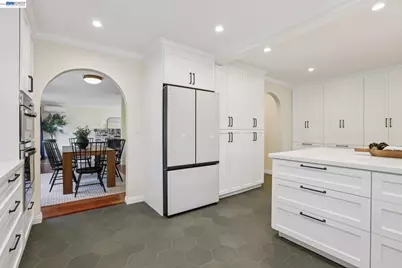 44 Lariat Ct, Walnut Creek, CA 94596 - Photo 13