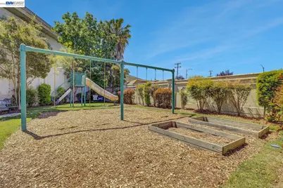 758 Bonita Ave, San Jose, CA 95116 - Photo 31