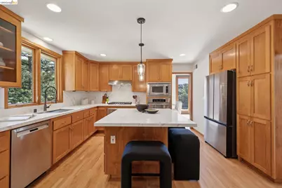 5 Abbott Way, Piedmont, CA 94618 - Photo 21