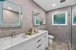 27 Glorietta Ct, Orinda, CA 94563 - Photo 15