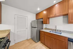 5855 Horton St, Emeryville, CA 94608 - Photo 25