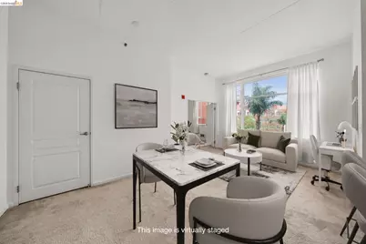 5855 Horton Street #613, Emeryville, CA 94608 - Photo 3