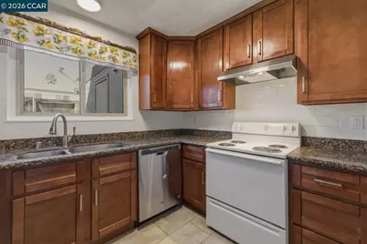 3825 Northwood Dr #A, Concord, CA 94520 - Photo 9