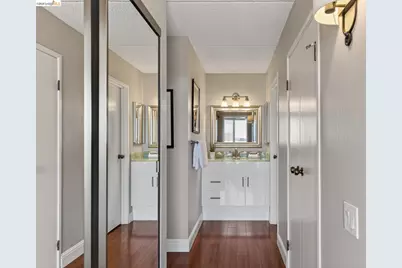 1 Kelton Ct #2D, Oakland, CA 94611 - Photo 23