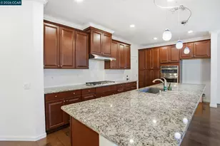 9229 Thimbleberry Dr, Sacramento, CA 95829 - Photo 5