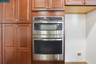 9229 Thimbleberry Dr, Sacramento, CA 95829 - Photo 5