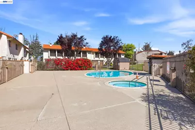 410 Puerto Pl, Hayward, CA 94541 - Photo 37